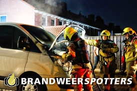 Autobrand Meidoornstraat in Dongen