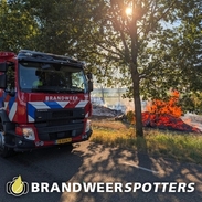 Natuurbrand (middel brand) Essendreef Brielsedreef in Prinsenbeek