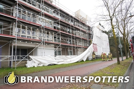 Stormschade (Soort gevaar: steiger) Bredaseweg in Oosterhout