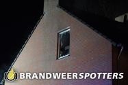 Woningbrand (middel brand) Baronielaan in Alphen