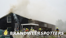 Boerderij in brand (middel brand) Beeksedijk in Goirle (+video)