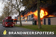 Industriebrand (zeer grote brand) LOHR Warehouse Stepvelden in Roosendaal