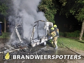 Voertuig in brand Regenboogstraat in Zevenbergen