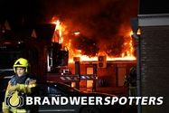 Winkel in brand (zeer grote brand) Winkelcentrum Arendshof I Arendshof in Oosterhout